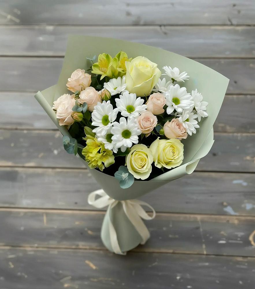 Букет цветов из: Альстромерии, Розы и Хризантемы в Арамиле