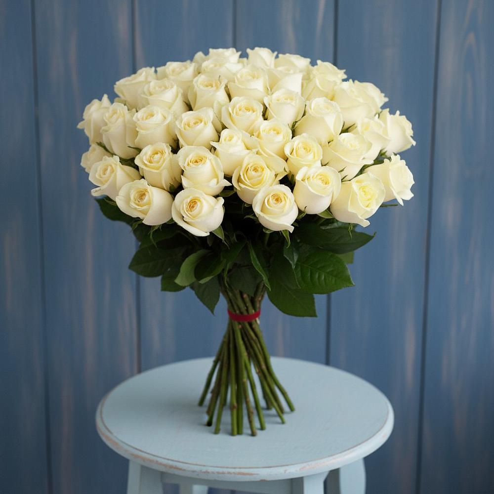 Букет 51 Белая роза Эдлесс Лав в Арамиле