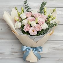 Букет цветов из:  Лизиантусы в Арамиле