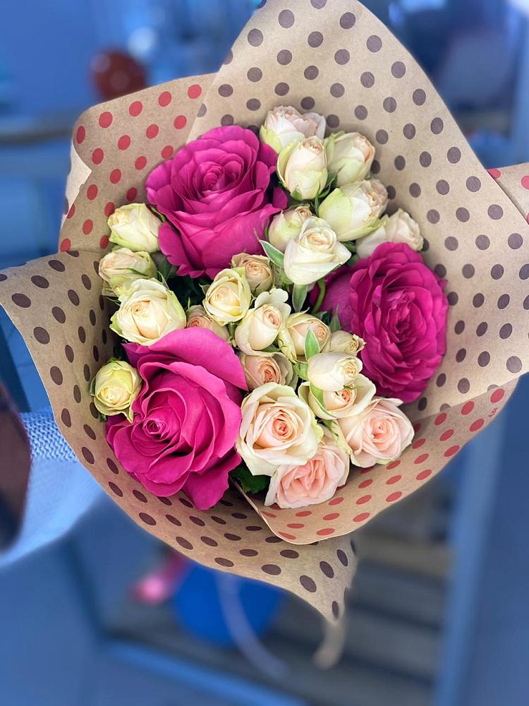 Букет цветов из: Розы в Арамиле