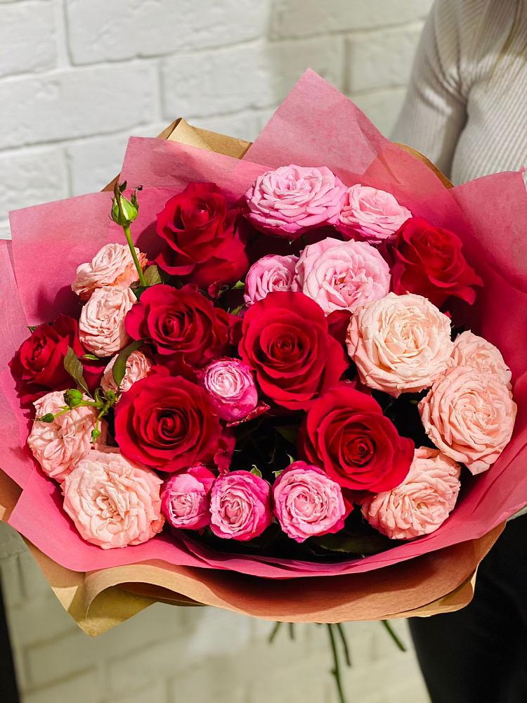 Букет цветов из: Розы в Арамиле