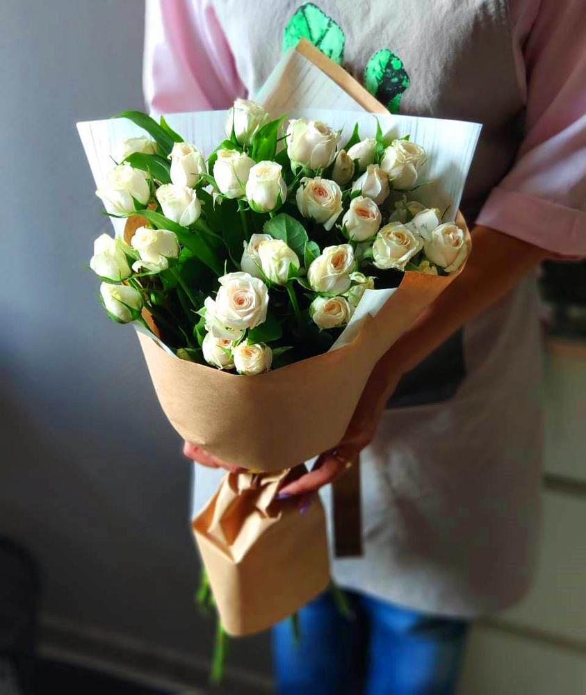 Букет цветов из: Розы в Арамиле