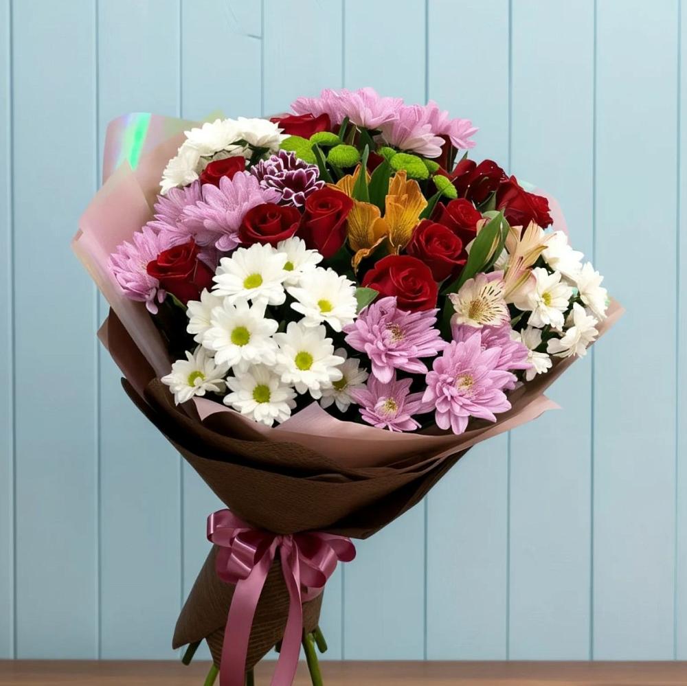 Букет цветов из: Розы, Хризантемы и Альстромерии в Арамиле