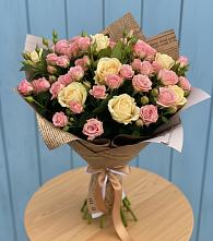 Букет цветов из:  Розы #REPLACE_PRED# Арамиле