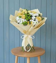 Букет цветов из:  Хризантемы и Розы в Арамиле