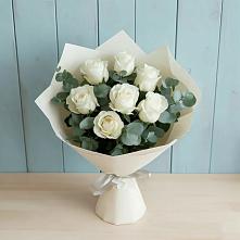 Букет Белые розы в Эвкалипте в Арамиле