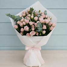 Букет цветов из:  Розы #REPLACE_PRED# Арамиле