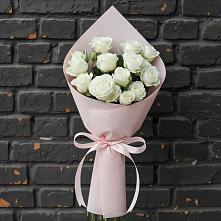 Букет цветов из:  Розы #REPLACE_PRED# Арамиле