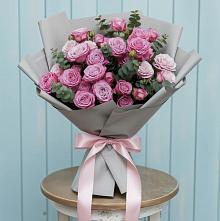 Букет цветов из:  Розы #REPLACE_PRED# Арамиле